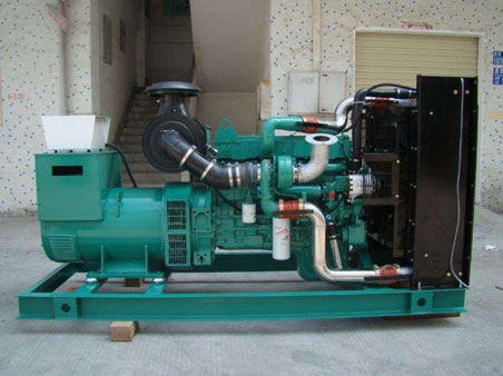 温岭1100kw康明斯柴油发电机组图片 温岭1100kw康明斯柴油发电机组图片